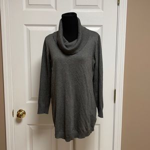 Carolyn Taylor sweater